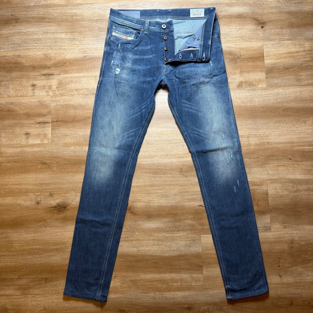 Diesel Tepphar Jeans Mens 30x32 Blue Slim Carrot Stretch Distressed Italy 0833F